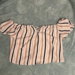 Size medium striped crop top summer style tie